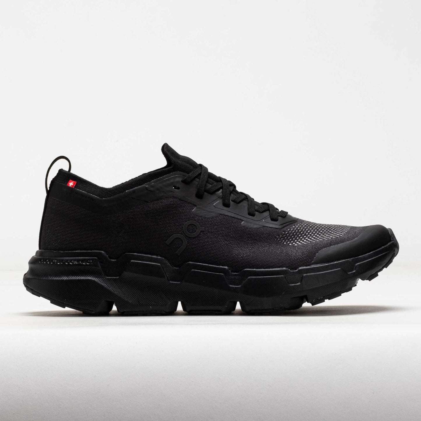 On Cloudsoma | Negro / Negro